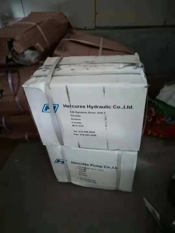 山推压路机振动泵