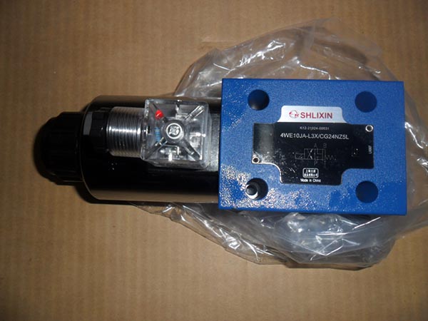 推土机电动阀电磁阀区别