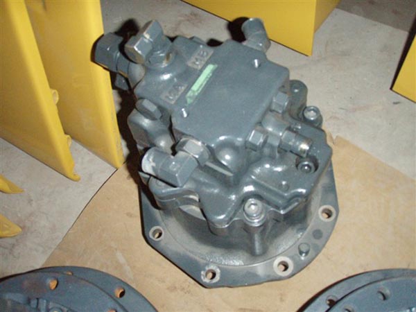 小松挖掘机回转机构总成